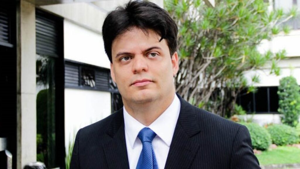 Advogado criminalista Daniel Keller é encontrado morto em hotel na Pituba