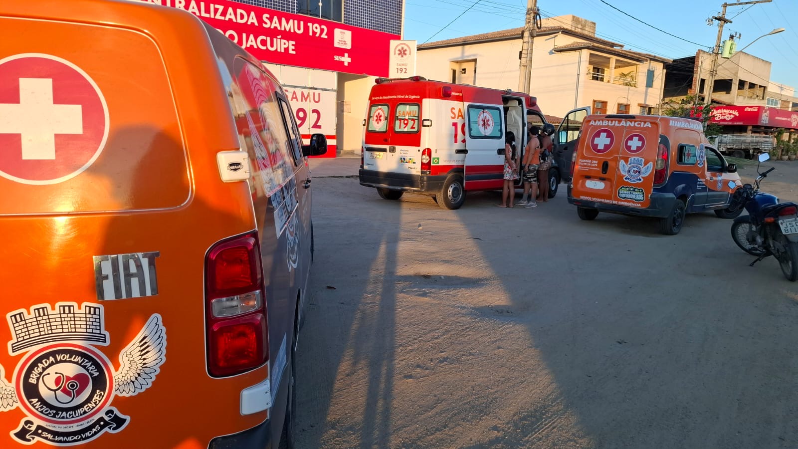 Criança de 3 anos fica ferida após queda de moto em Riachão do Jacuípe