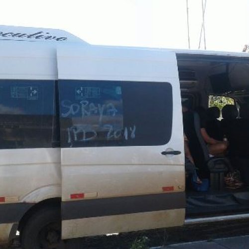 Passageiro surta, mata menino de 13 anos a facadas e fere três pessoas