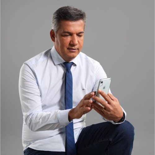 Prefeito de R. do Jacuípe tem o número de celular clonado e é alvo de golpe do WhatsApp