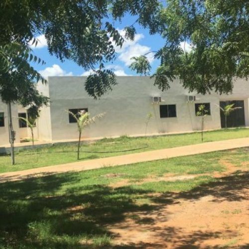 Onze crianças passam mal em escola municipal no oeste da Bahia