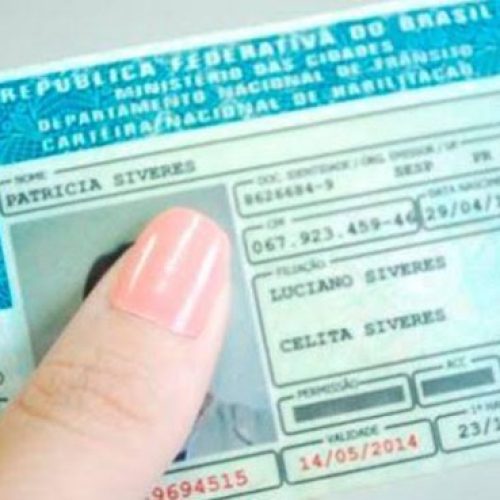 Defesa no Detran para motoristas que podem ter CNH suspensa vale até o dia 31