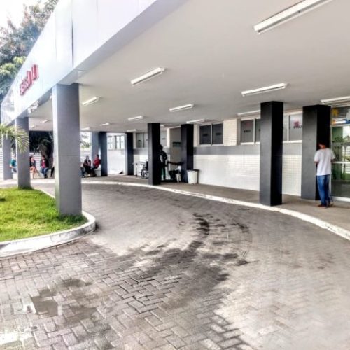 Três sobreviventes do acidente na estrada Feira-São Gonçalo permanecem internados no HGCA