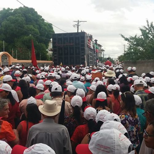 Tradicional festa do trabalhador em Riachão do Jacuípe foi palco de protestos