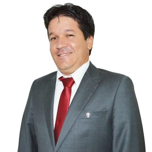 Vereador Robinho fala sobre projeto “inusitado” do prefeito Zé Filho em tentar transferir dívidas