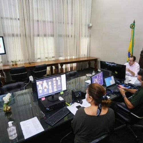 Aprovado projeto que reduz em até 30% mensalidades de instituições de ensino privado