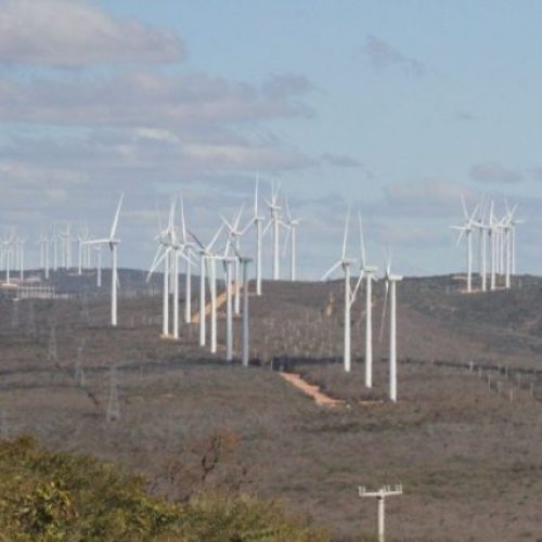 Protocolos de intenções são assinados para implantação de oito parques eólicos na Bahia