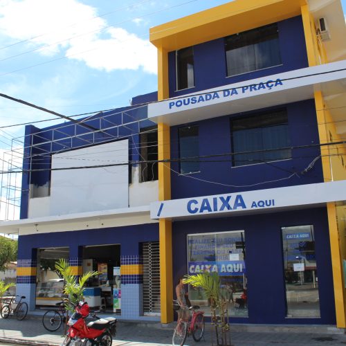Pousada da Praça oferece conforto e boa localização em R. do Jacuípe