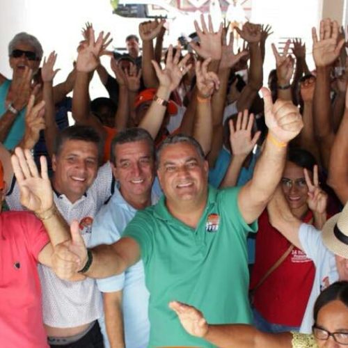 Adriano da Chapada e Luciano Araújo se reúnem com lideranças em R. do Jacuípe