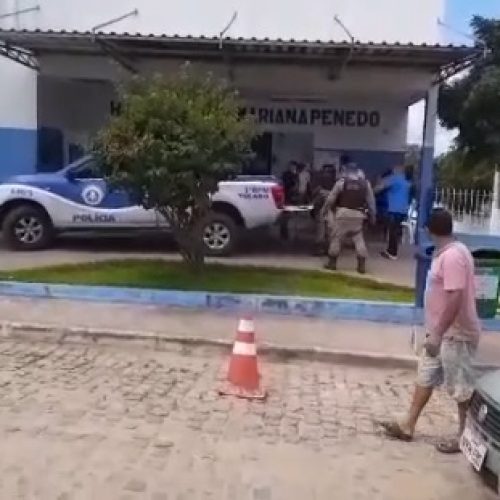 Policial suspeito de roubo de veículos é morto em confronto com a PM em Tucano
