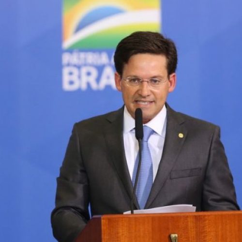 Auxílio Brasil ‘permanente’ terá reajuste de 20% e chegará a R$ 400 com ‘benefício transitório’ até 2022, diz ministro