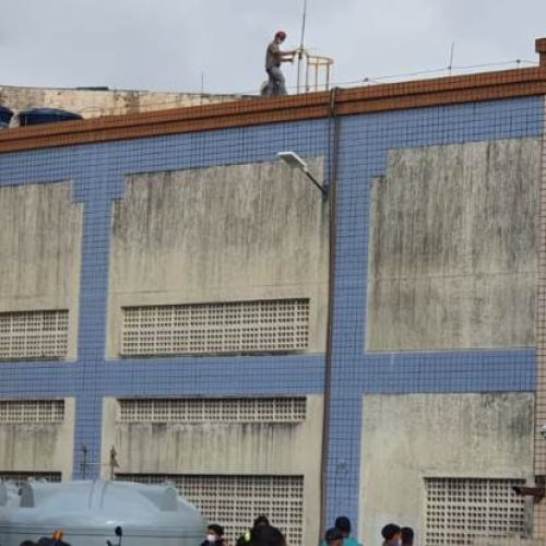 Princípio de incêndio atinge loja do Shopping Boulevard