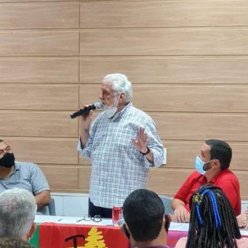 Wagner comunica ao PT que não será candidato ao Governo do Estado e partido definirá nova tática nos próximos dias