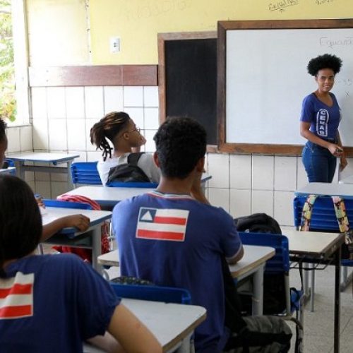 Estado lança edital para 52 mil vagas de monitoria do Programa Mais Estudo