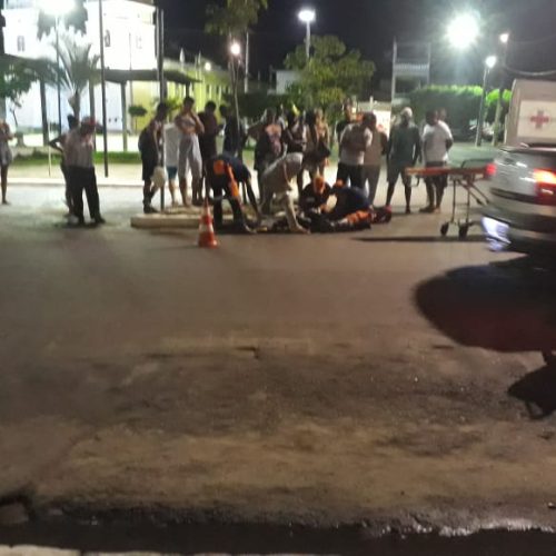 Homem é atropelado na Praça da Matriz em R. do Jacuípe