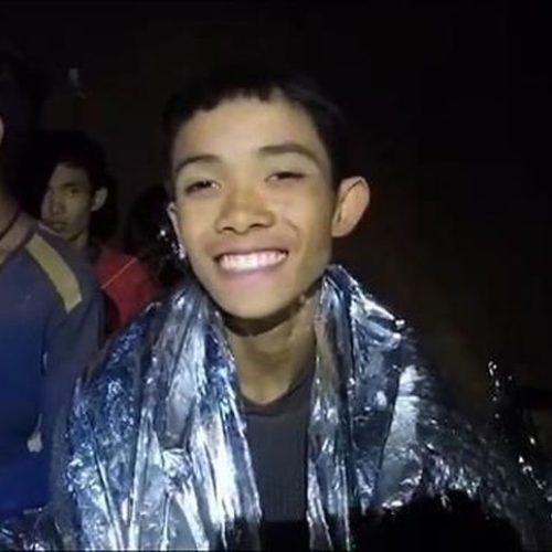 Meninos presos em caverna na Tailândia terão alta nesta quarta-feira