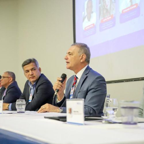 Riachão: Servidores participam de Seminário sobre implantação da nova lei de licitações