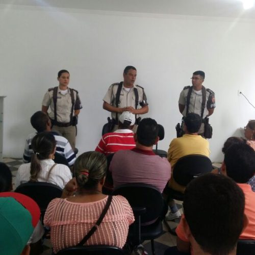 Polícia Militar de R. do Jacuípe reúne donos de Bares para orientação de segurança nos estabelecimentos