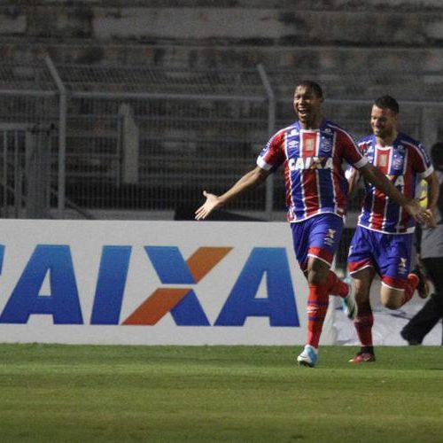 Rodrigão aguarda exame para saber se enfrenta o Avaí no domingo