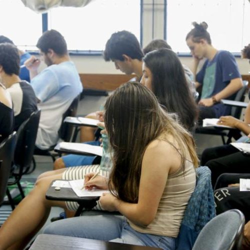 Liquigás abre seleção com salários que chegam a R$ 4.894,09