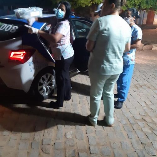 Mulher da à luz dentro de viatura da PM em Porto de Sauipe