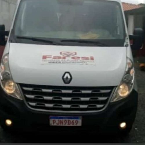 Van que transportava professores para Faculdade em Coité é tomada de assalto na BR-324, entre Riachão/Tanquinho