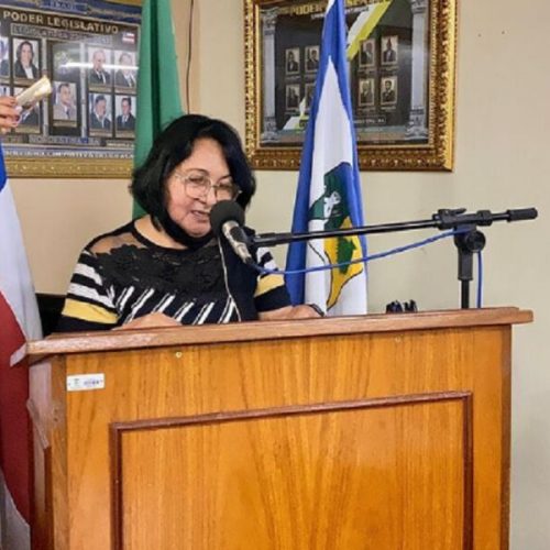Prefeita de Nordestina mantém secretário lotado em outras duas cidades