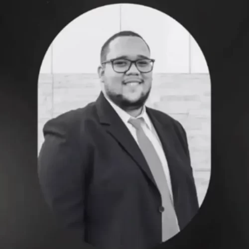 Jornalista Caio César Britto morre aos 33 anos em Feira de Santana