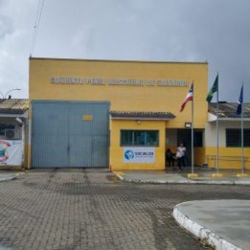 Presos têm sintomas de infecção alimentar em presídio de Salvador; Seap investiga