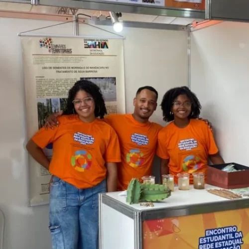 Estudantes de Lamarão utilizam moringa e mandacaru para tratar água barrosa e inspiram inovação sustentável no semiárido