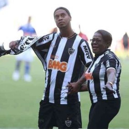 Mãe de Ronaldinho Gaúcho, Dona Miguelina morre vítima da Covid-19
