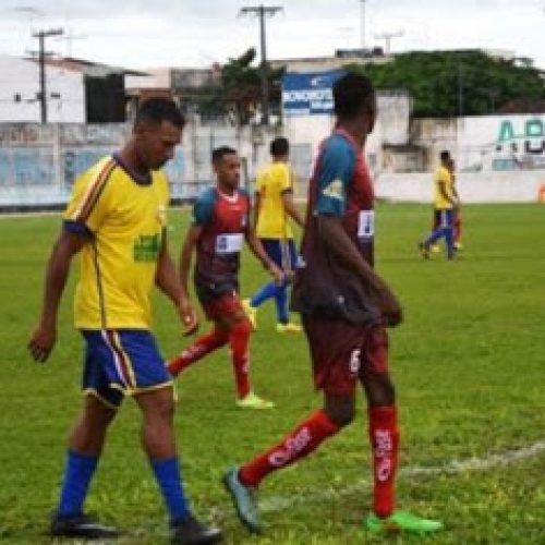 Duelo entre Vera Cruz e Santo Antônio de Jesus acaba com agressão ao árbitro