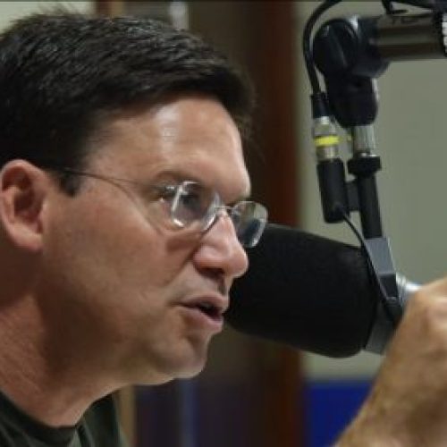 ‘O semiárido não é problema, é solução para a Bahia’, diz Roma em Riachão do Jacuípe