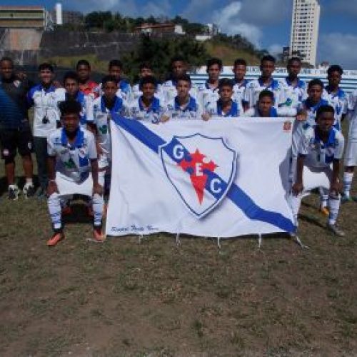 Briga jurídica pela presidência faz Galícia desistir dos Campeonatos Baianos de 2017