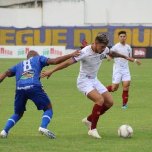 De virada, Bahia vence o Jacobina e assume liderança do Baianão