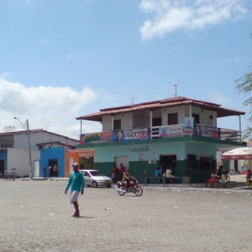 Homem é encontrado morto com perfurações de arma de fogo em Serra Preta