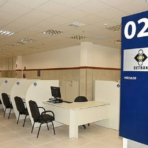 Detran-BA investe em tecnologia e cartões de exames para CNH passam a ser eletrônicos