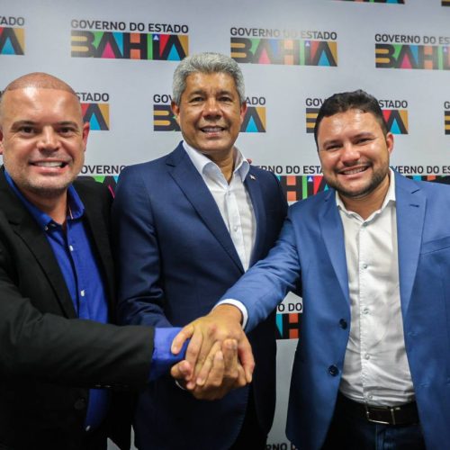 Prefeito que votou com ACM Neto se declara “soldado” de Jerônimo Rodrigues