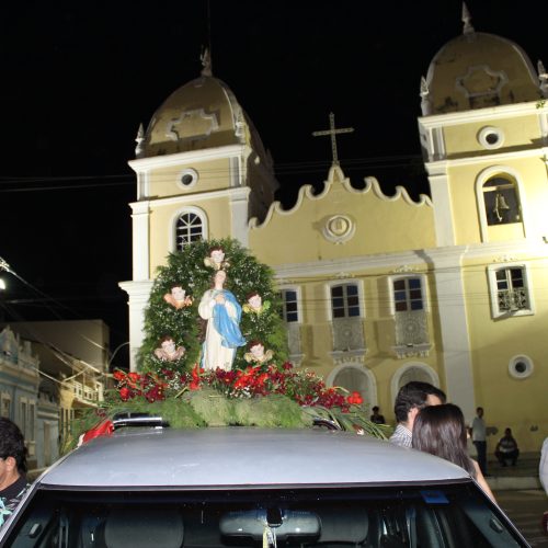R. do Jacuípe: Procissão e Missa marcam encerramento da festa em louvor a N. S da Conceição