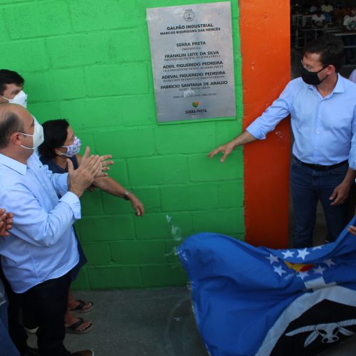 Serra Preta: Prefeitura inaugura Galpão de Fábrica com presença do Ministro João Roma