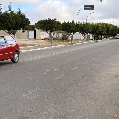 Adolescente de 13 anos fica gravemente ferido após colisão entre carro e motocicleta em R. Jacuípe