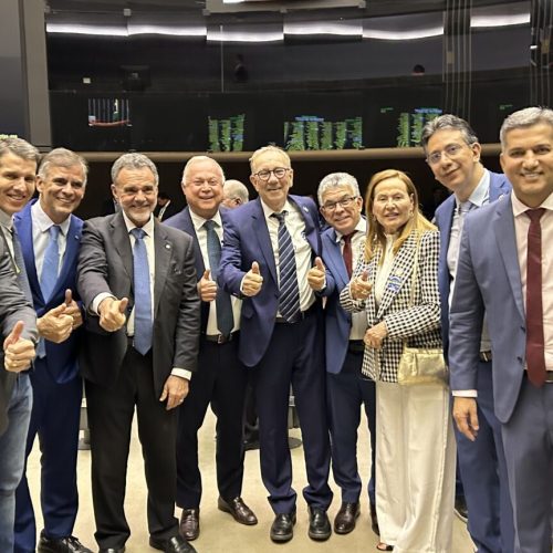 Liderada por prefeito de Riachão do Jacuípe, PEC 66 é aprovada em segundo turno na Câmara