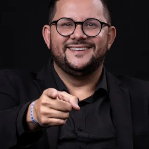 Faltando 500 dias para a próxima campanha eleitoral, Marqueteiro Ramires Mota relembra suas 12 vitórias