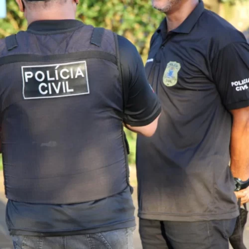 Adolescente de 14 anos confessa nove homicídios após participar da morte de idoso na Bahia
