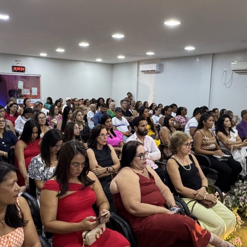 Câmara de Vereadores de Riachão do Jacuípe realiza sessão solene em homenagem às mulheres