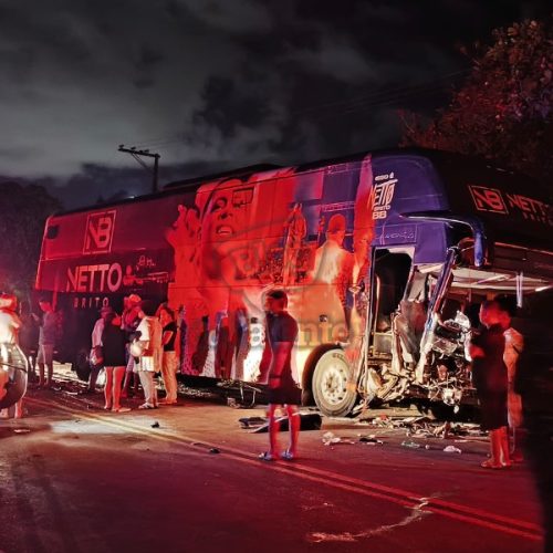 Técnico de som da banda de Netto Brito e outras três pessoas morrem em grave acidente em Santo Antônio de Jesus