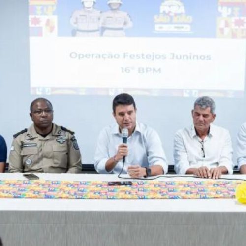Prefeitura de Serrinha e PM apresentam plano de segurança para o São João 2025 durante coletiva de imprensa