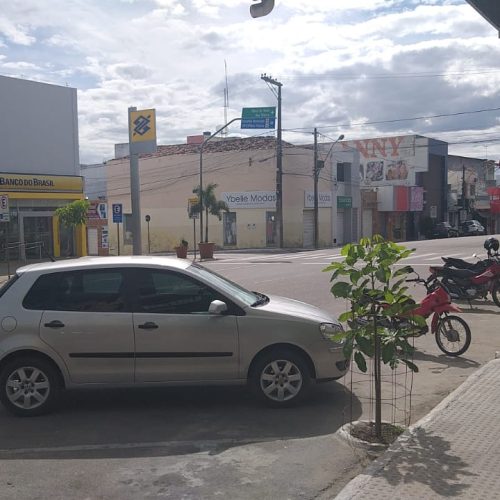 Comércio de R. do Jacuípe voltará a funcionar nesta quarta(03).