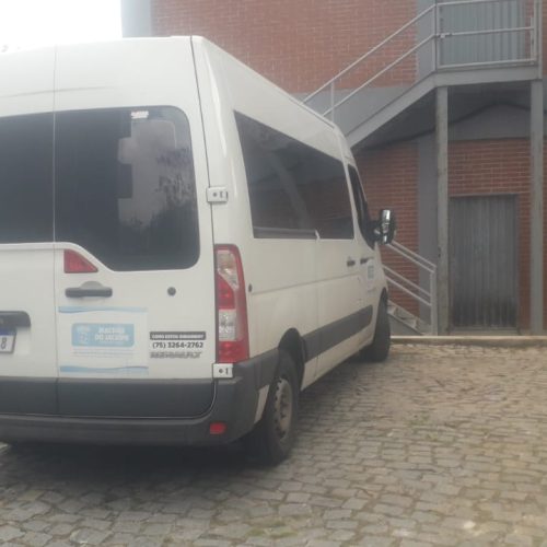 Pacientes de Van da Secretaria de Saúde de Riachão são assaltados em Salvador