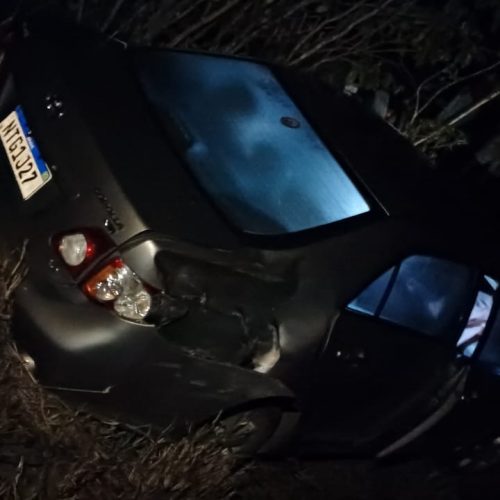 Fiat Pálio e Corolla colidem próximo a Santana em Riachão do Jacuípe